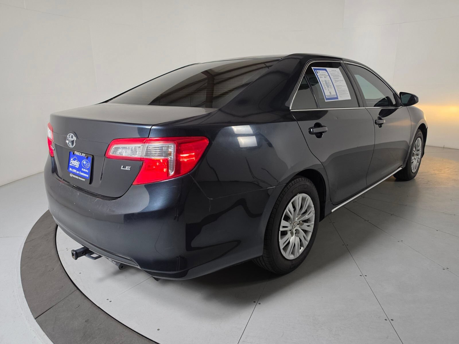 Used 2012 Toyota Camry LE FWD image 5