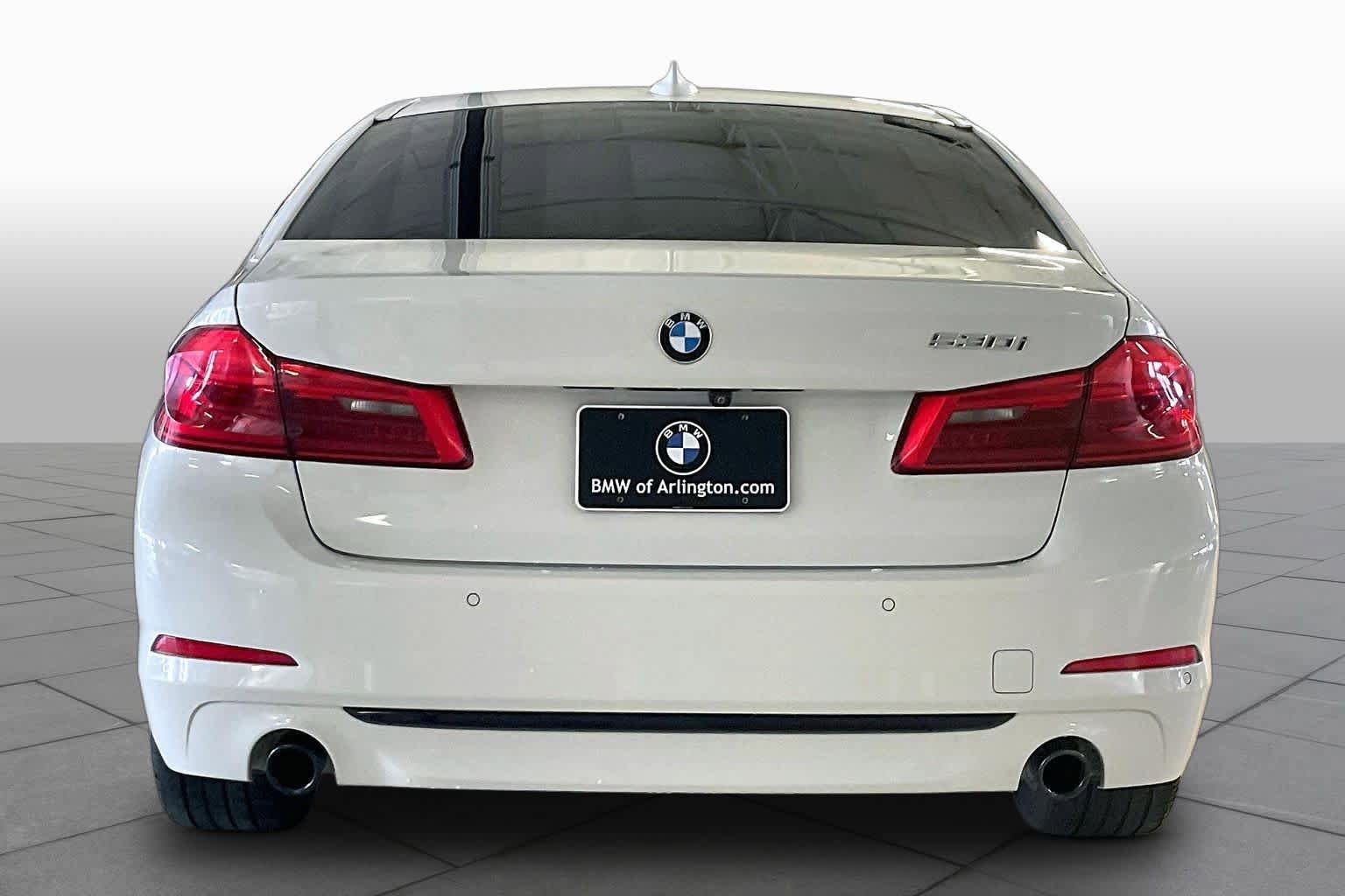 Used 2019 BMW 530i w/ Convenience Package RWD image 4