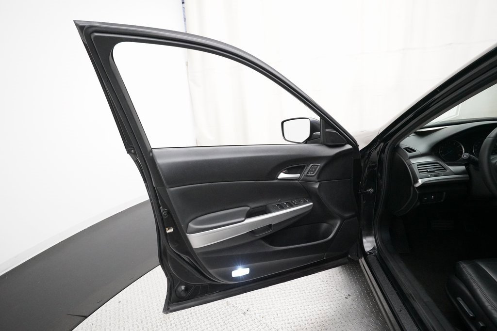 Used 2014 Honda Crosstour EX-L image 28