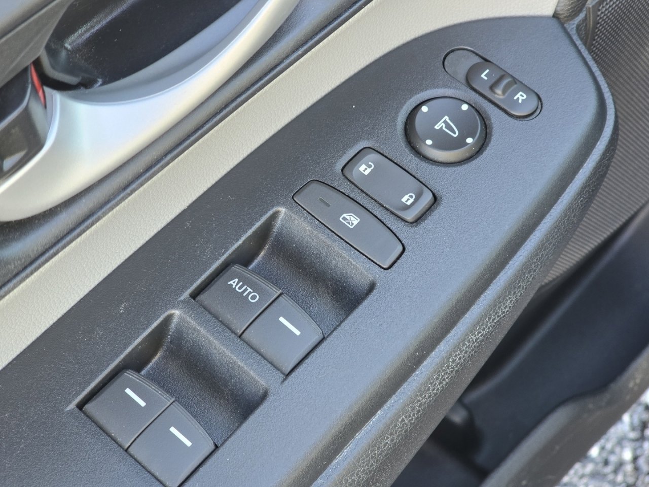 Certified 2017 Honda CR-V LX image 24