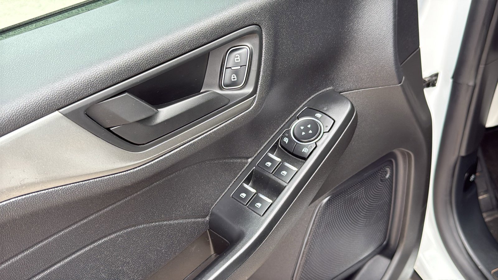 Used 2024 Ford Escape Active FWD image 12