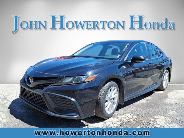 Used 2024 Toyota Camry SE FWD image 1