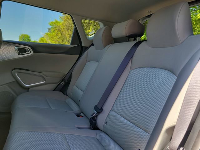 Certified 2025 Kia Soul LX w/ LX Technology Package image 9