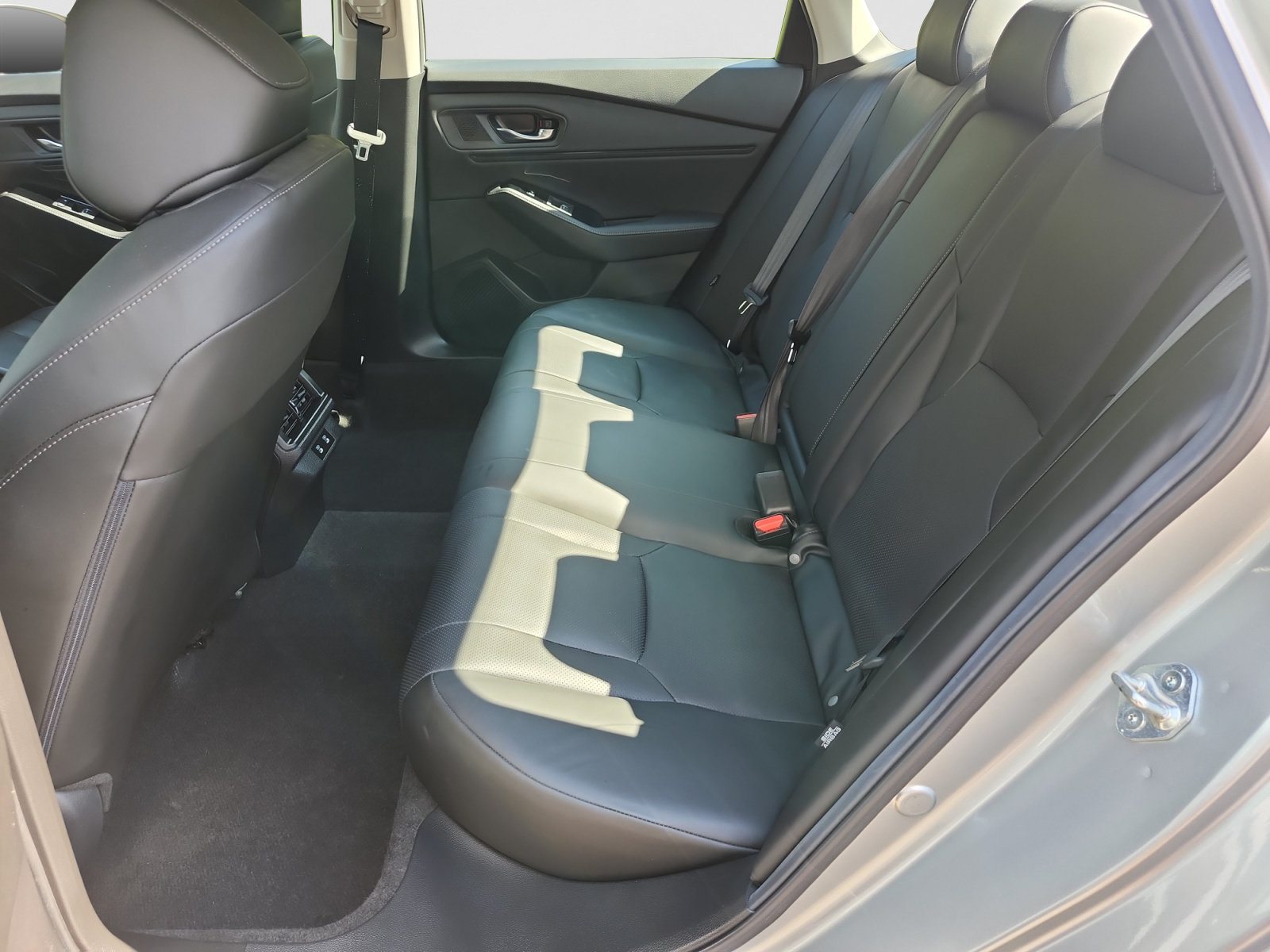 Used 2024 Honda Accord Touring image 14
