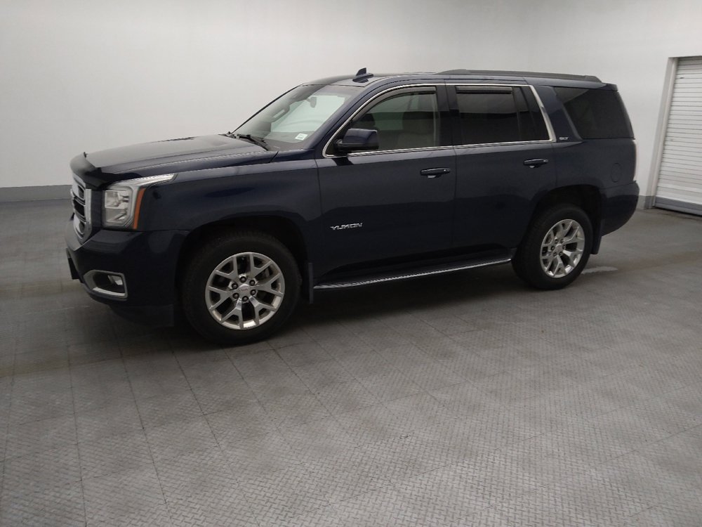 Used 2017 GMC Yukon SLT AWD/4WD image 2