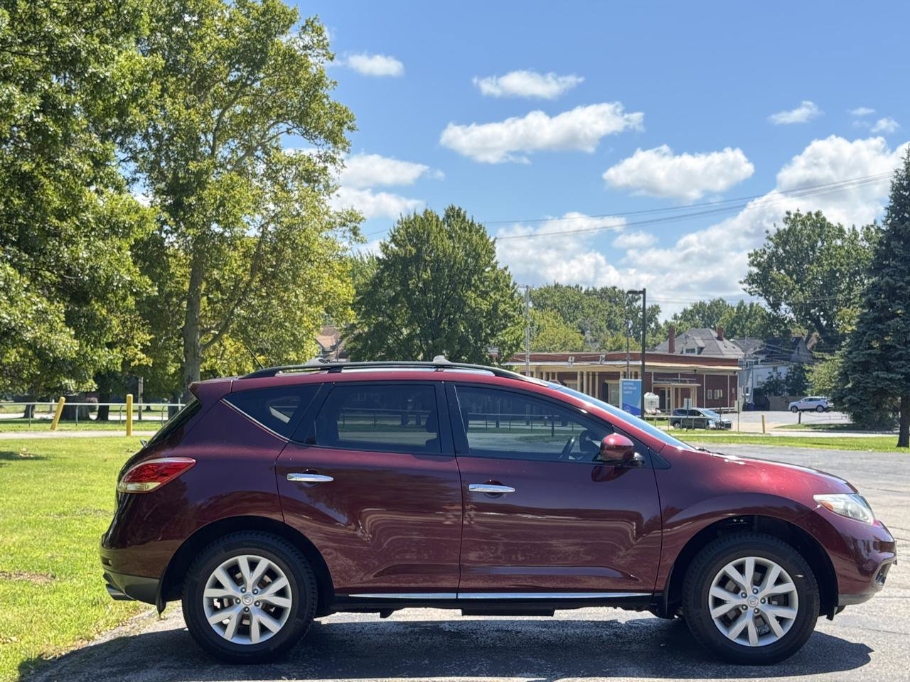 Used 2012 Nissan Murano SL AWD/4WD image 9