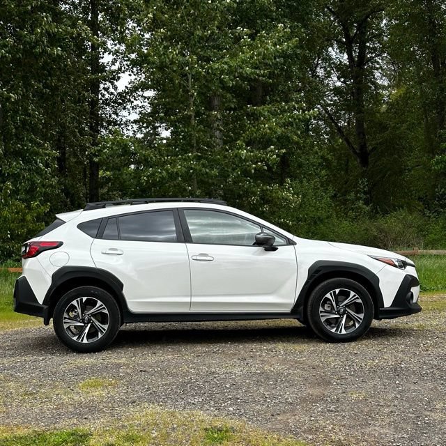 Used 2024 Subaru Crosstrek 2.0i Premium AWD/4WD image 3