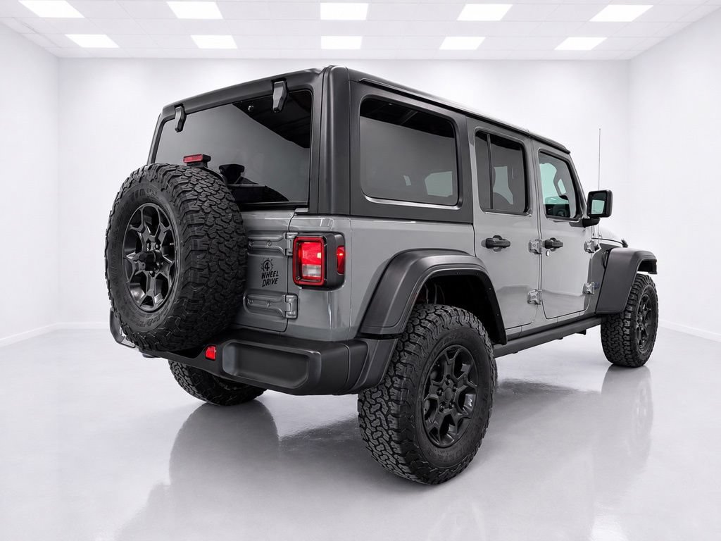 Used 2023 Jeep Wrangler Unlimited w/ Cold Weather Group AWD/4WD image 5