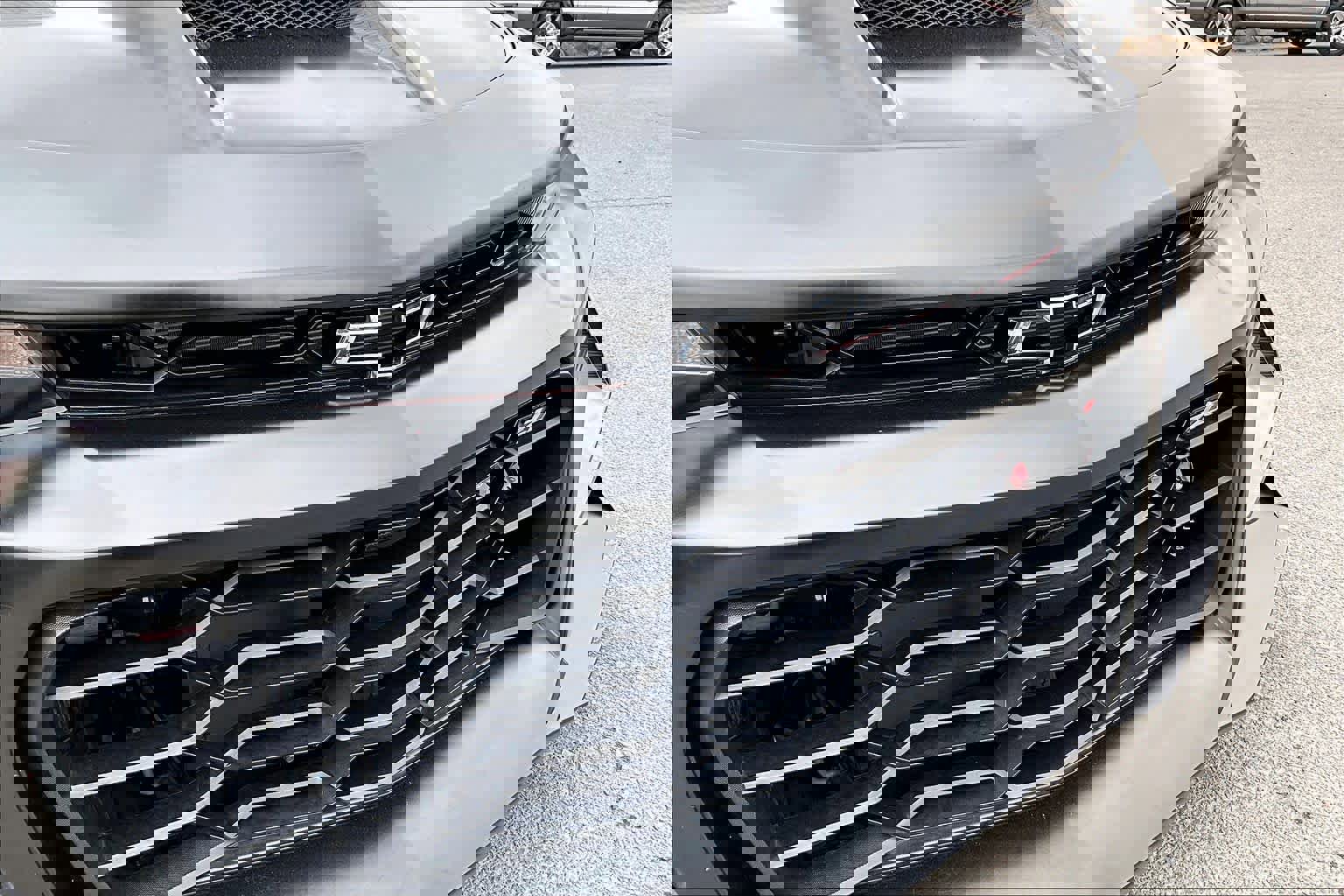 Used 2018 Chevrolet Camaro ZL1 image 28