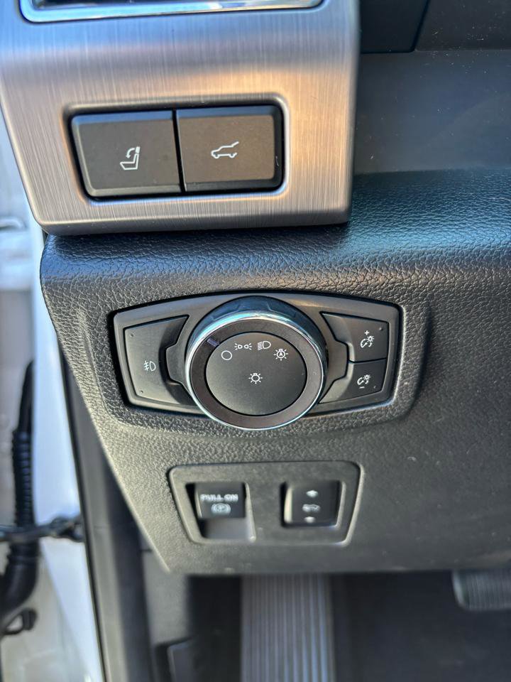 Used 2019 Ford Expedition Platinum AWD/4WD image 19