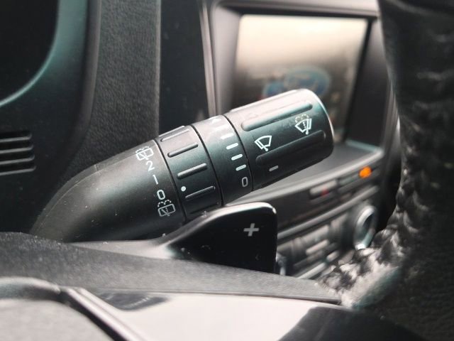 Used 2016 Ford Explorer XLT w/ Equipment Group 202A AWD/4WD image 42