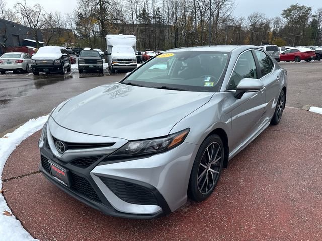 Used 2022 Toyota Camry SE