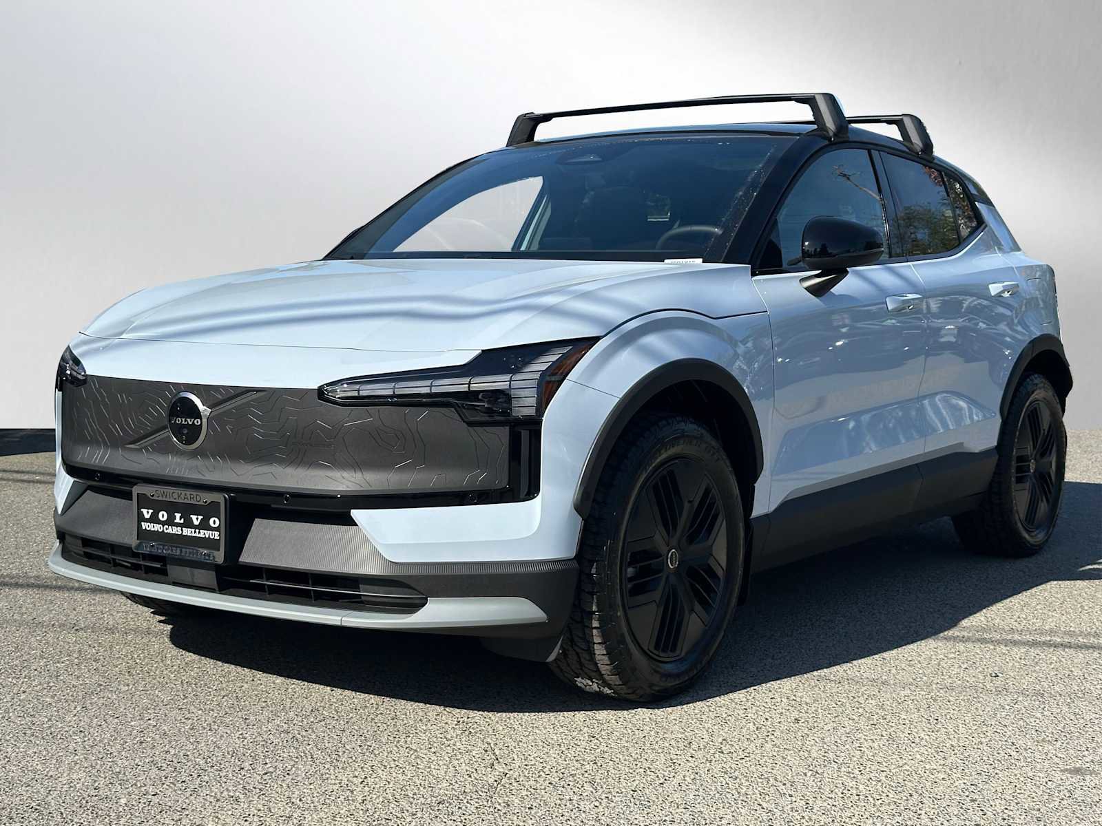 New 2026 Volvo EX30 Cross Country Ultra w/ Protection Package Premier AWD/4WD image 7