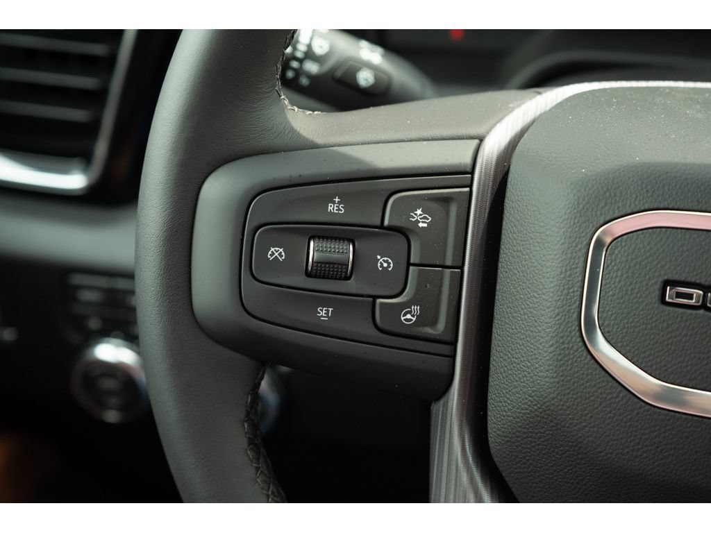 New 2026 GMC Sierra 3500 Denali Ultimate w/ LPO, Black Badging Package AWD/4WD image 19