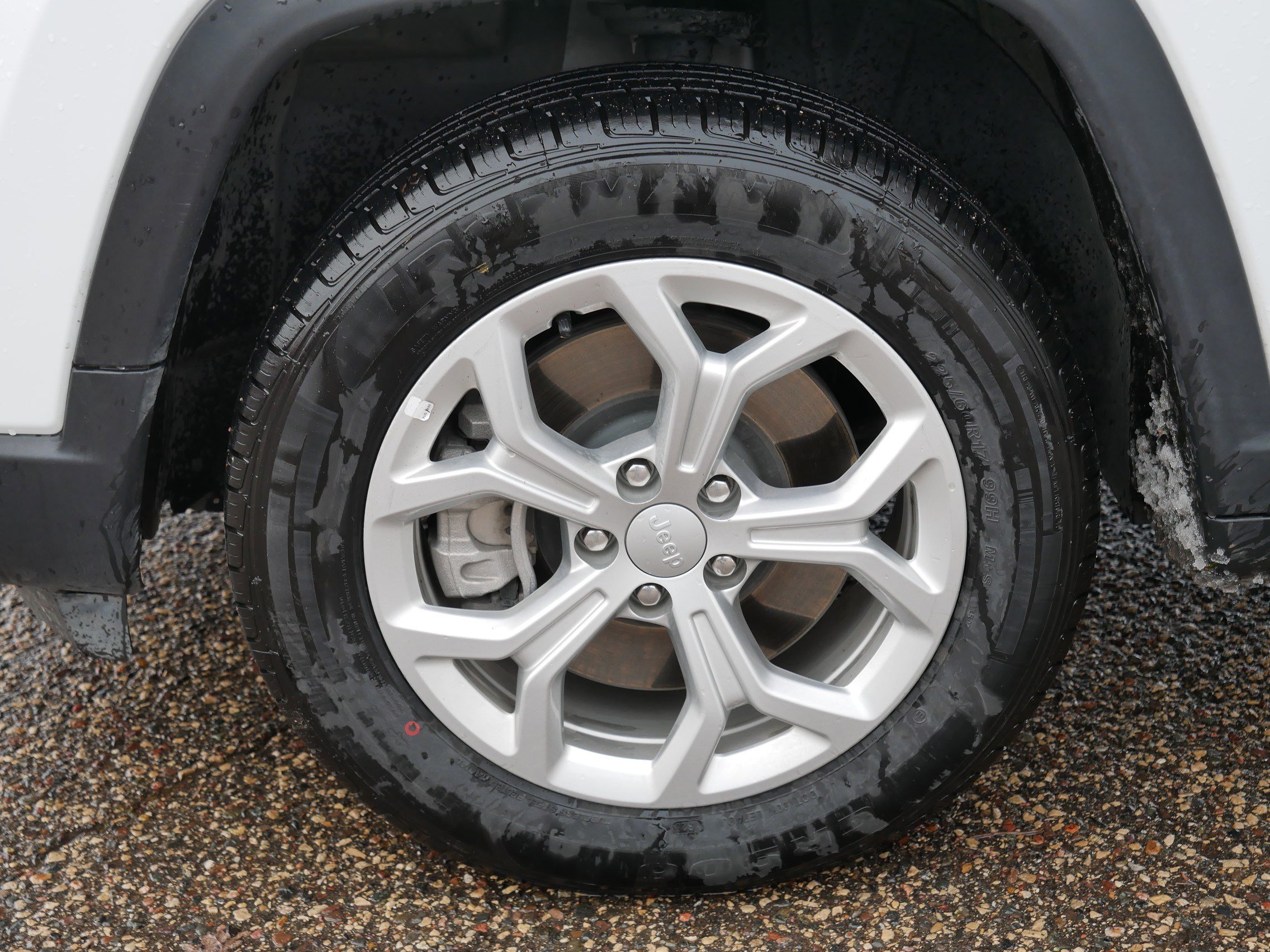 Certified 2024 Jeep Compass Latitude image 15