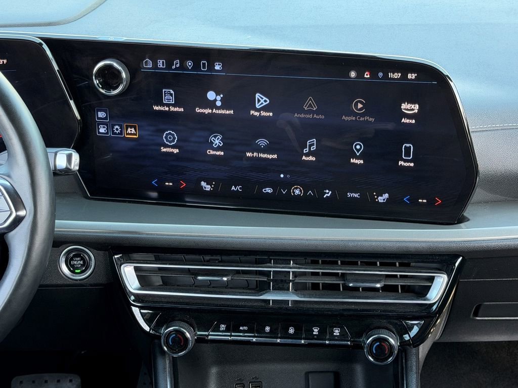 Used 2024 Chevrolet Traverse LT image 18