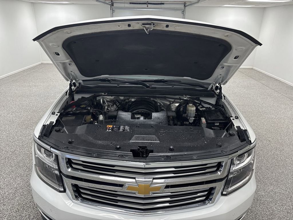 Used 2015 Chevrolet Suburban LTZ AWD/4WD image 20