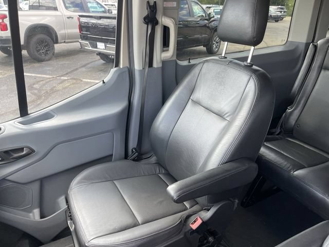 Used 2018 Ford Transit 350 XLT RWD image 7