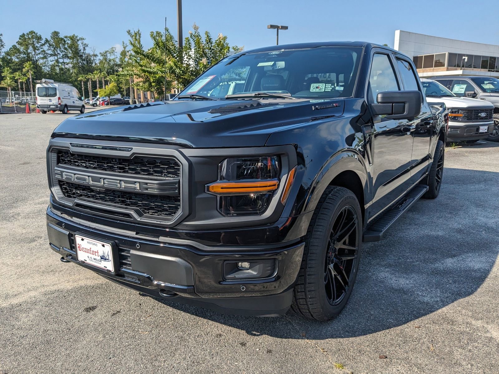 New 2025 Ford F150 XLT w/ Equipment Group 302A MID AWD/4WD image 8