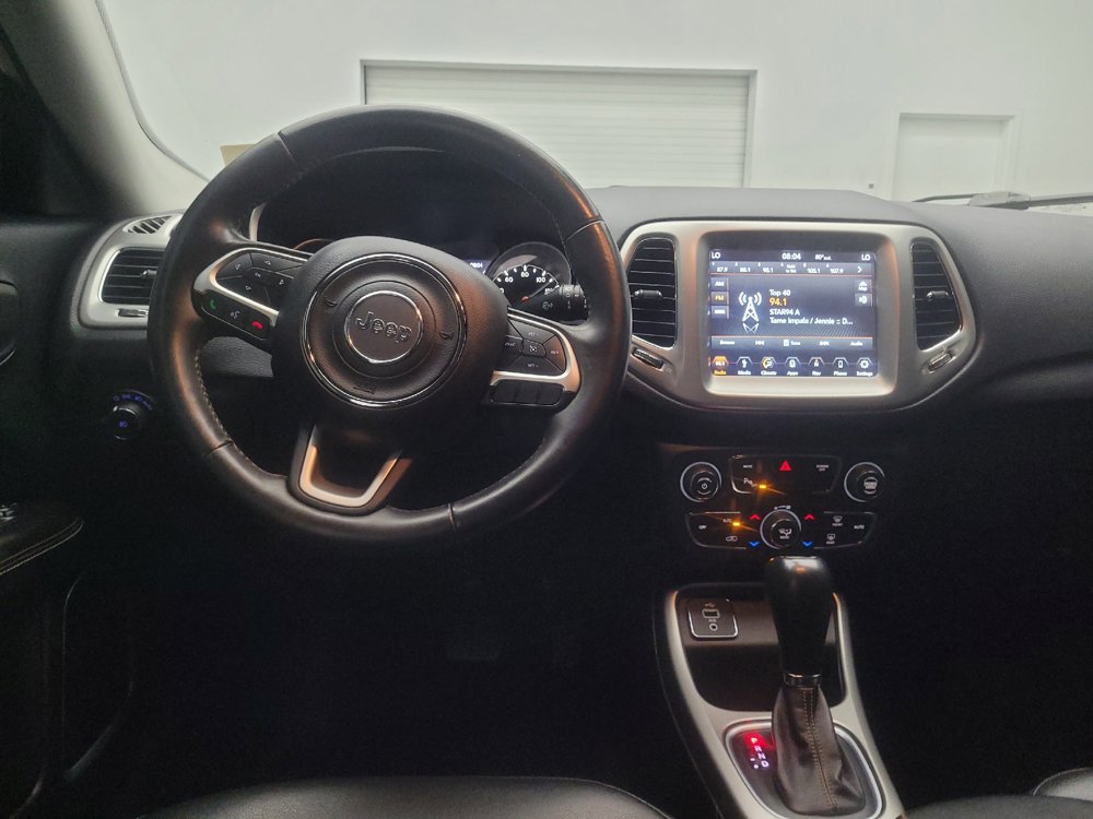Used 2018 Jeep Compass Latitude w/ Popular Equipment Group FWD image 22