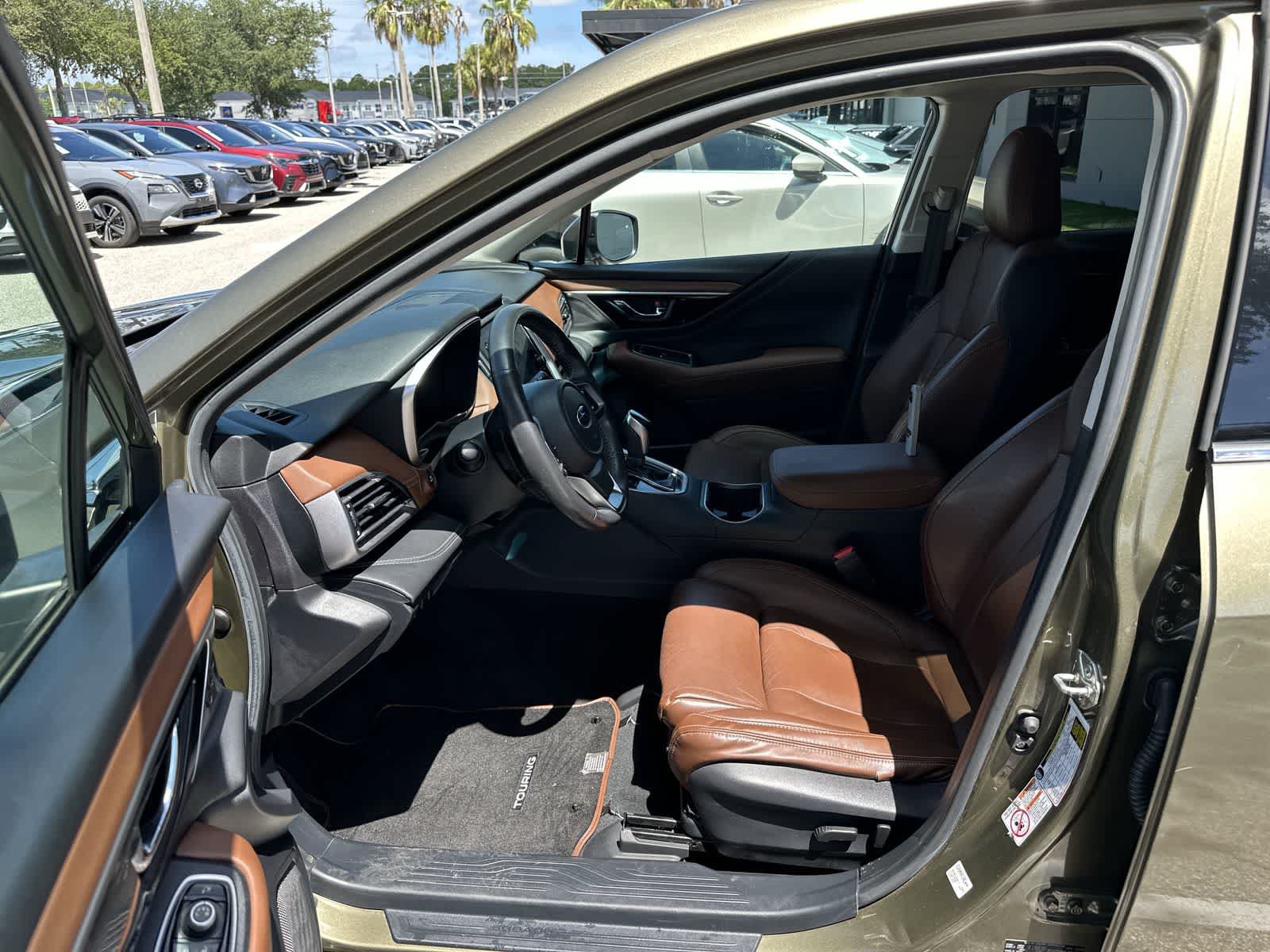 Used 2020 Subaru Outback Touring w/ Popular Package #2 AWD/4WD image 2