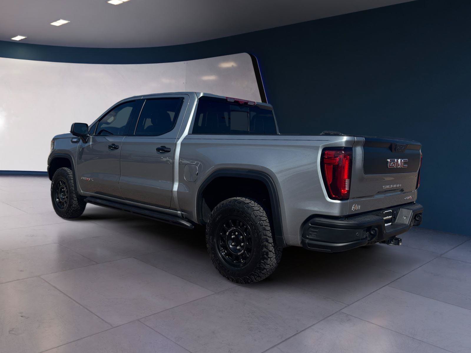 Used 2025 GMC Sierra 1500 AT4X w/ AT4X AEV Edition AWD/4WD image 3