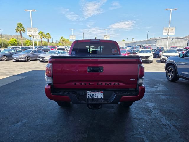 Used 2021 Toyota Tacoma TRD Sport w/ Technology Package AWD/4WD image 11