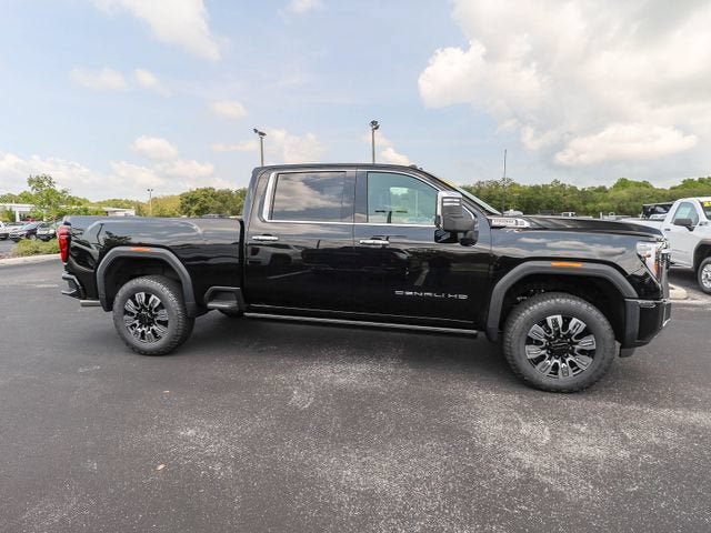 New 2026 GMC Sierra 2500 Denali w/ Denali Reserve Package AWD/4WD image 11