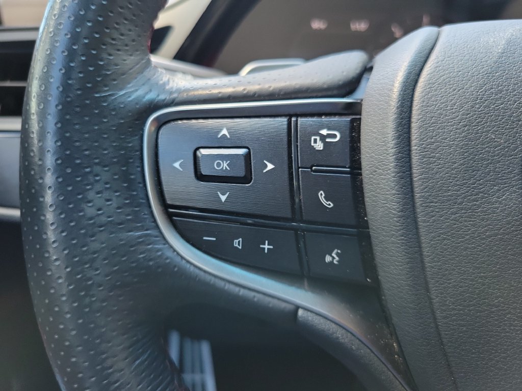 Used 2023 Lexus ES 350 F Sport w/ Accessory Package (Z2) FWD image 22