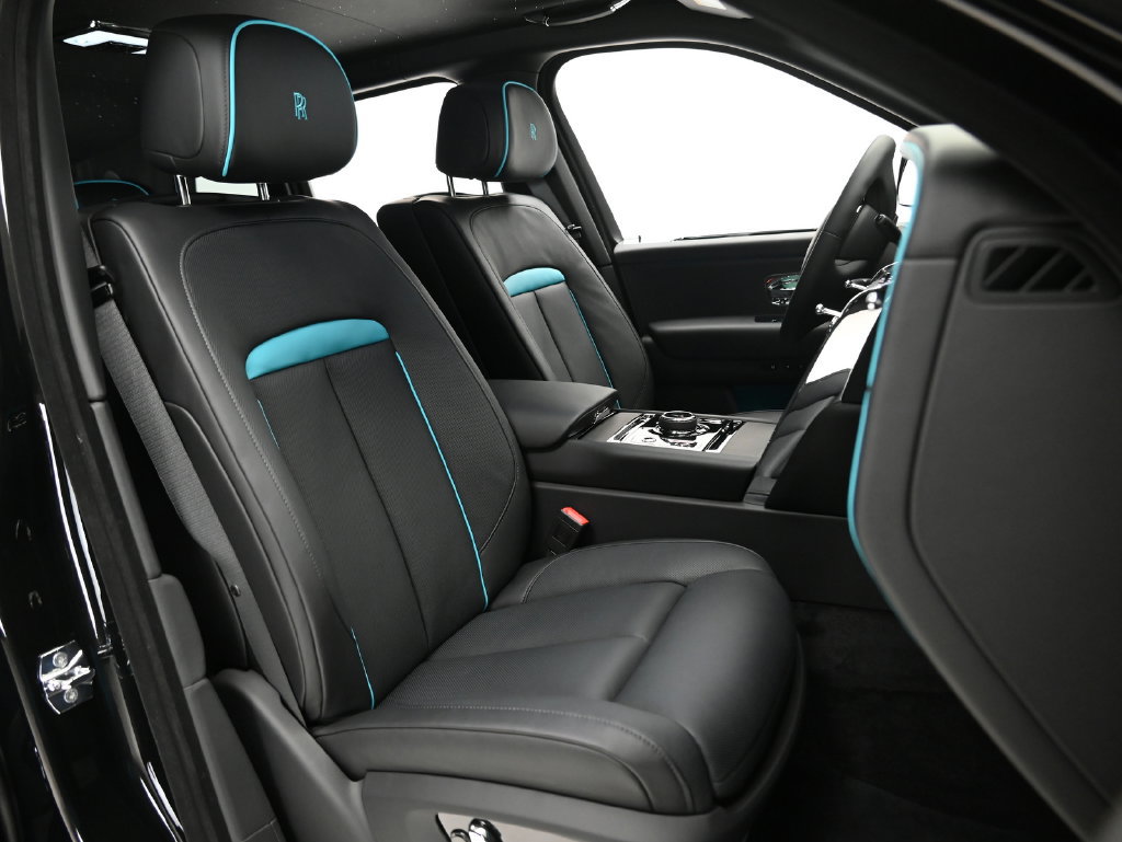 New 2027 Rolls-Royce Cullinan AWD/4WD image 19