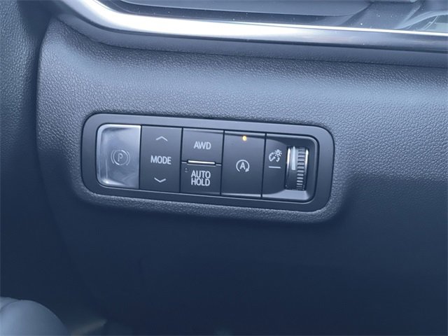 New 2026 GMC Terrain Elevation w/ LPO, Floor Liner Package image 18