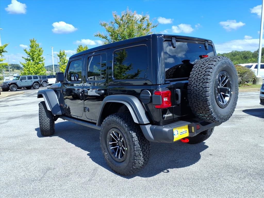 New 2025 Jeep Wrangler Unlimited Rubicon w/ XTREMEE 35" Tire Package image 7