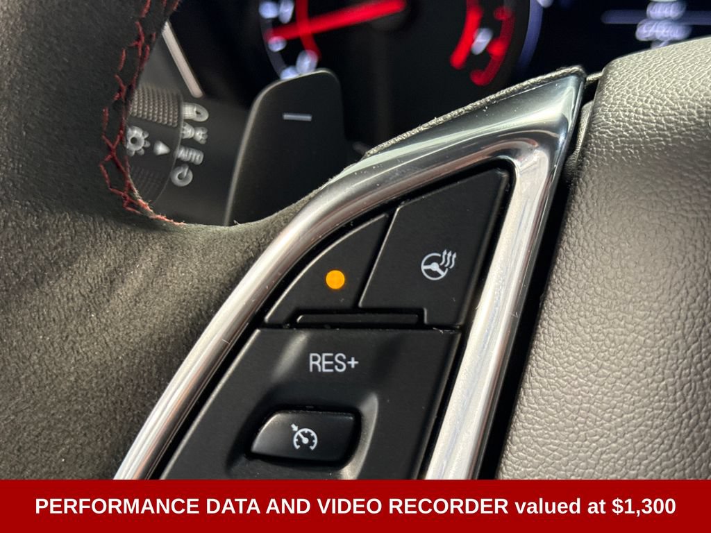 Used 2024 Chevrolet Camaro ZL1 RWD image 4