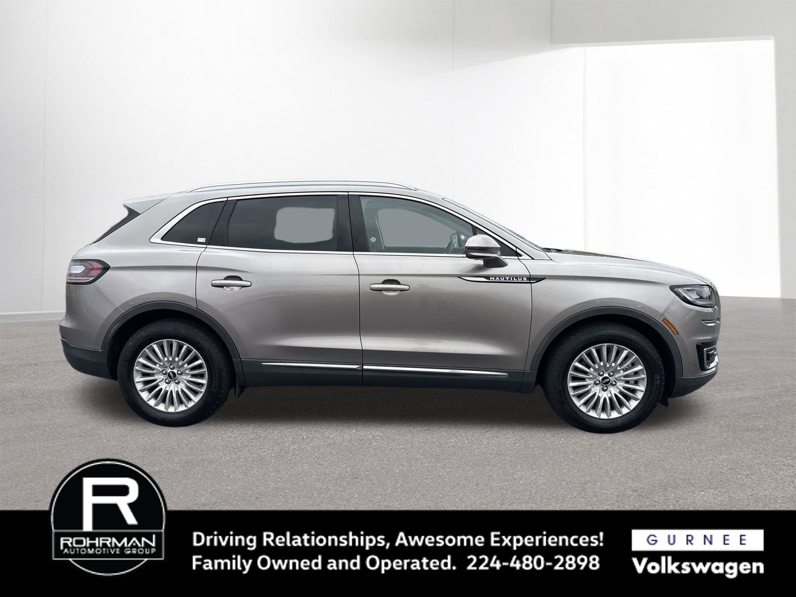 Used 2019 Lincoln Nautilus FWD image 9