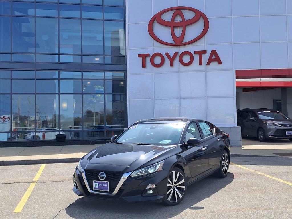 Used 2019 Nissan Altima 2.5 Platinum video 1