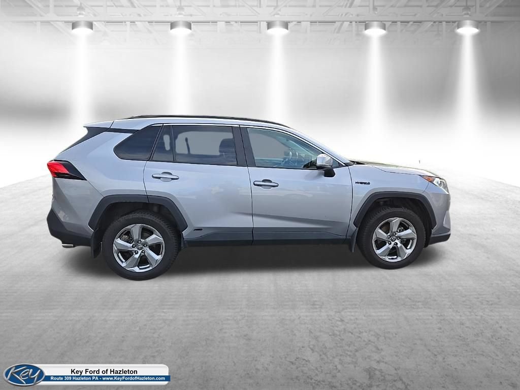 Used 2021 Toyota RAV4 AWD Hybrid image 15