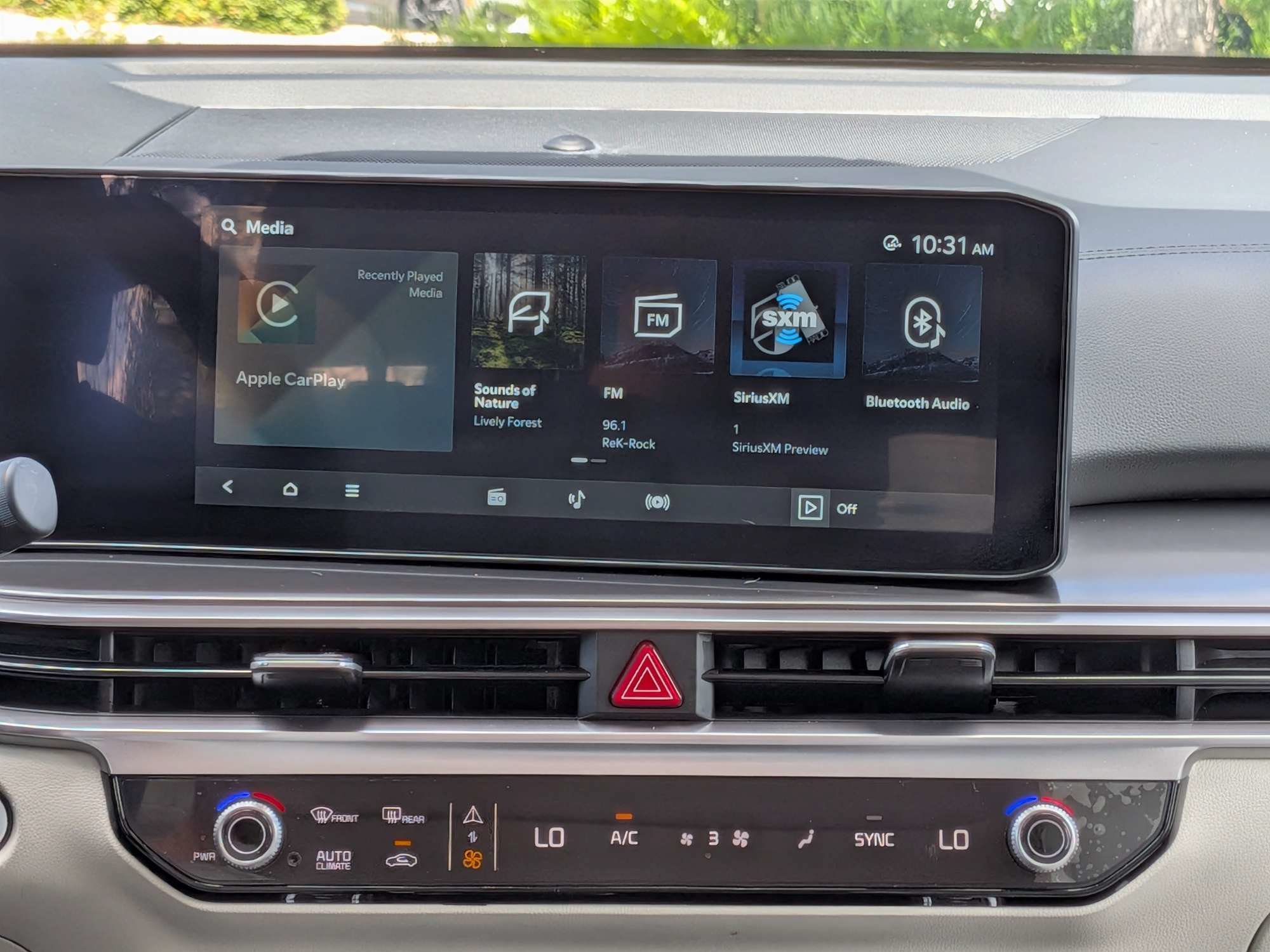 Certified 2025 Kia Sorento S w/ Panoramic Sunroof Package FWD image 22