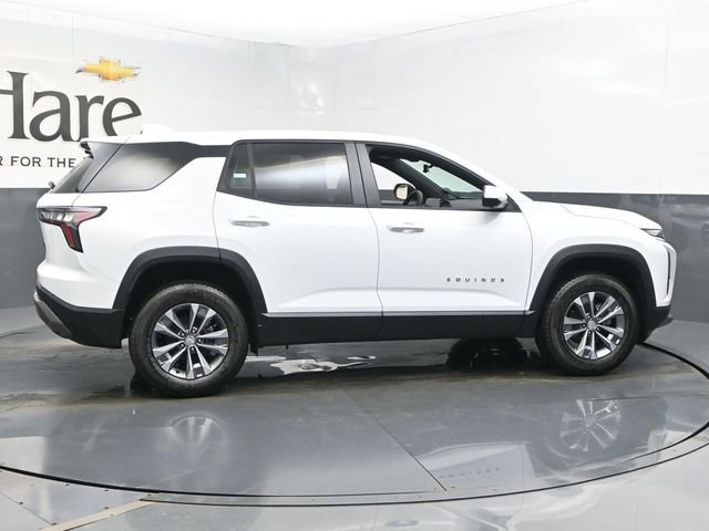 New 2026 Chevrolet Equinox LT w/ Safety and Technology Package image 15