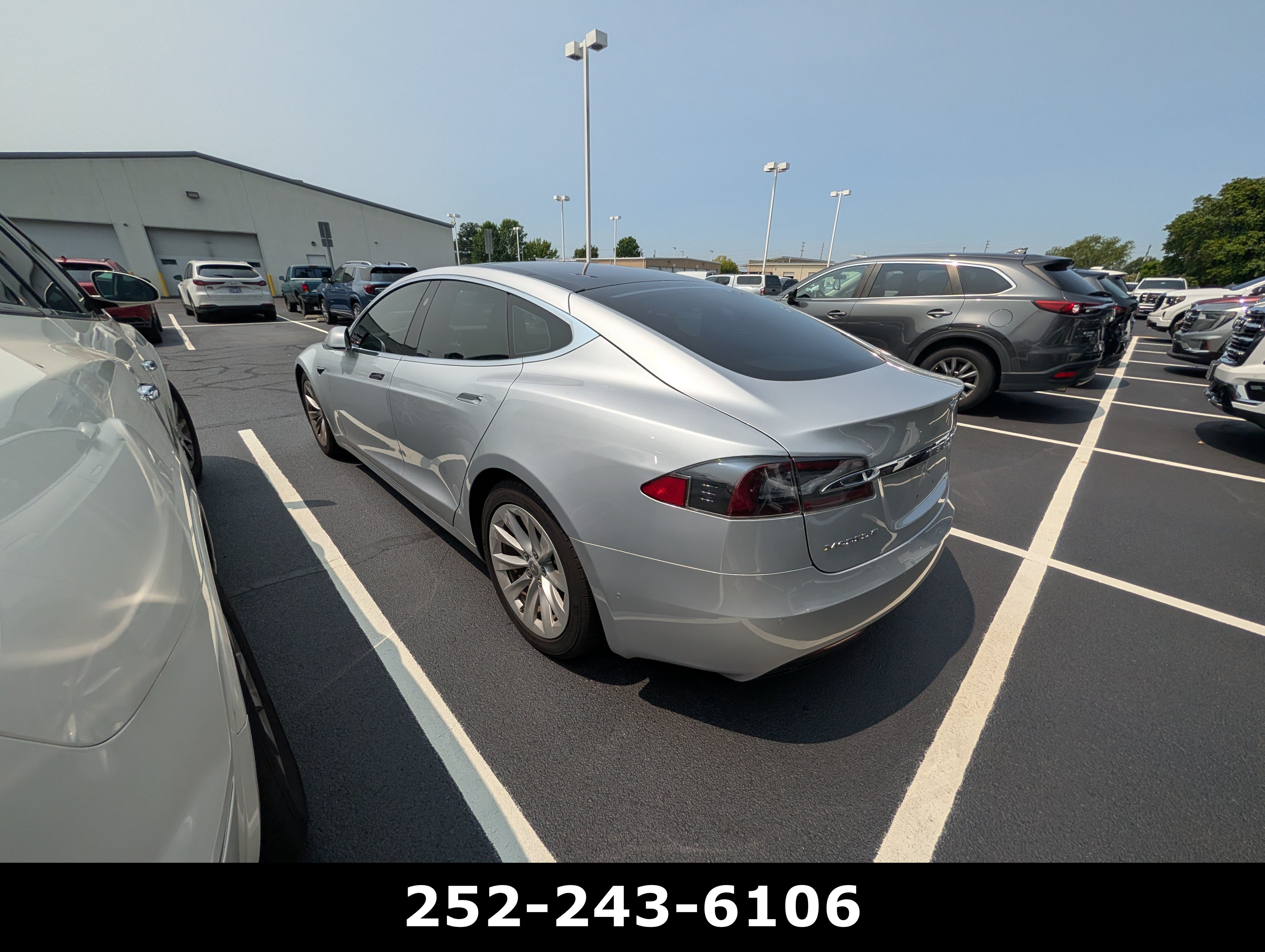 Used 2017 Tesla Model S 75D AWD/4WD image 7