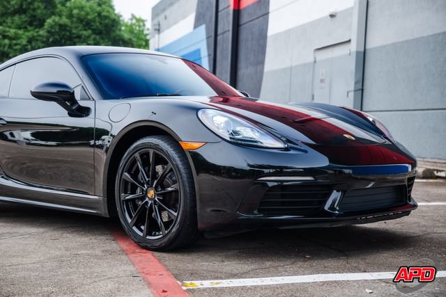 Used 2018 Porsche 718 Cayman RWD image 47