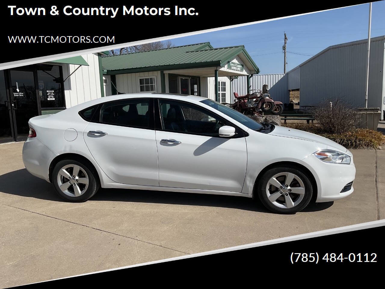 Used 2014 Dodge Dart Limited image 1