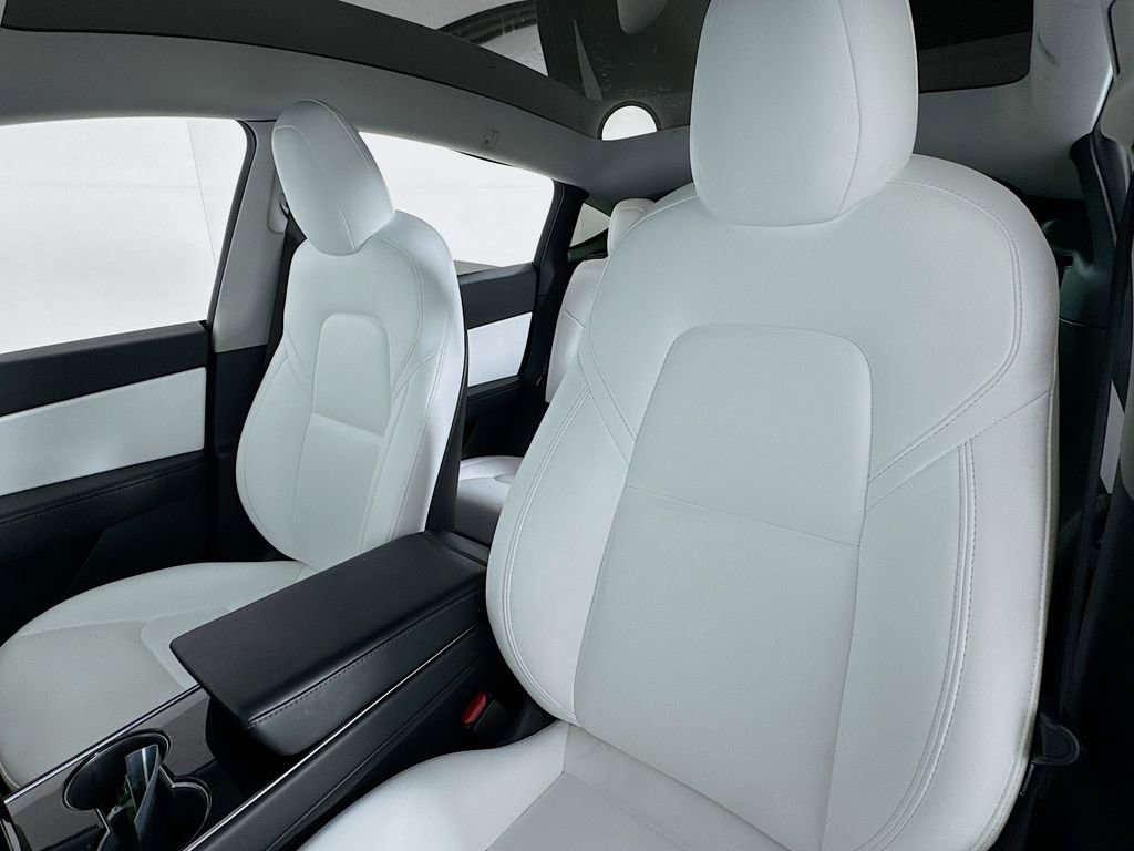 Used 2021 Tesla Model Y Performance image 10