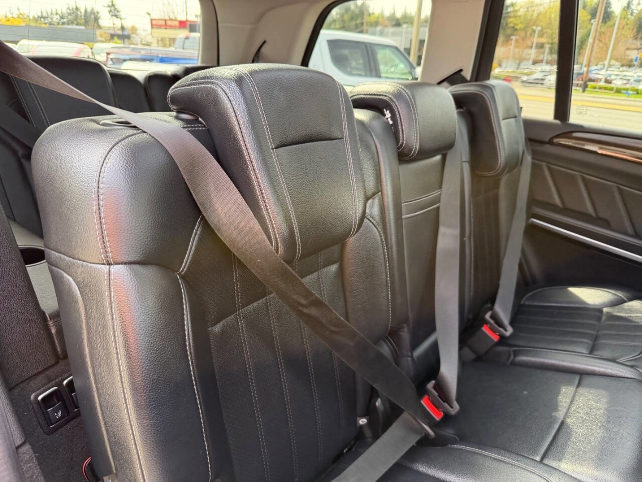 Used 2013 Mercedes-Benz GL 450 4MATIC w/ Premium 1 Pkg image 27