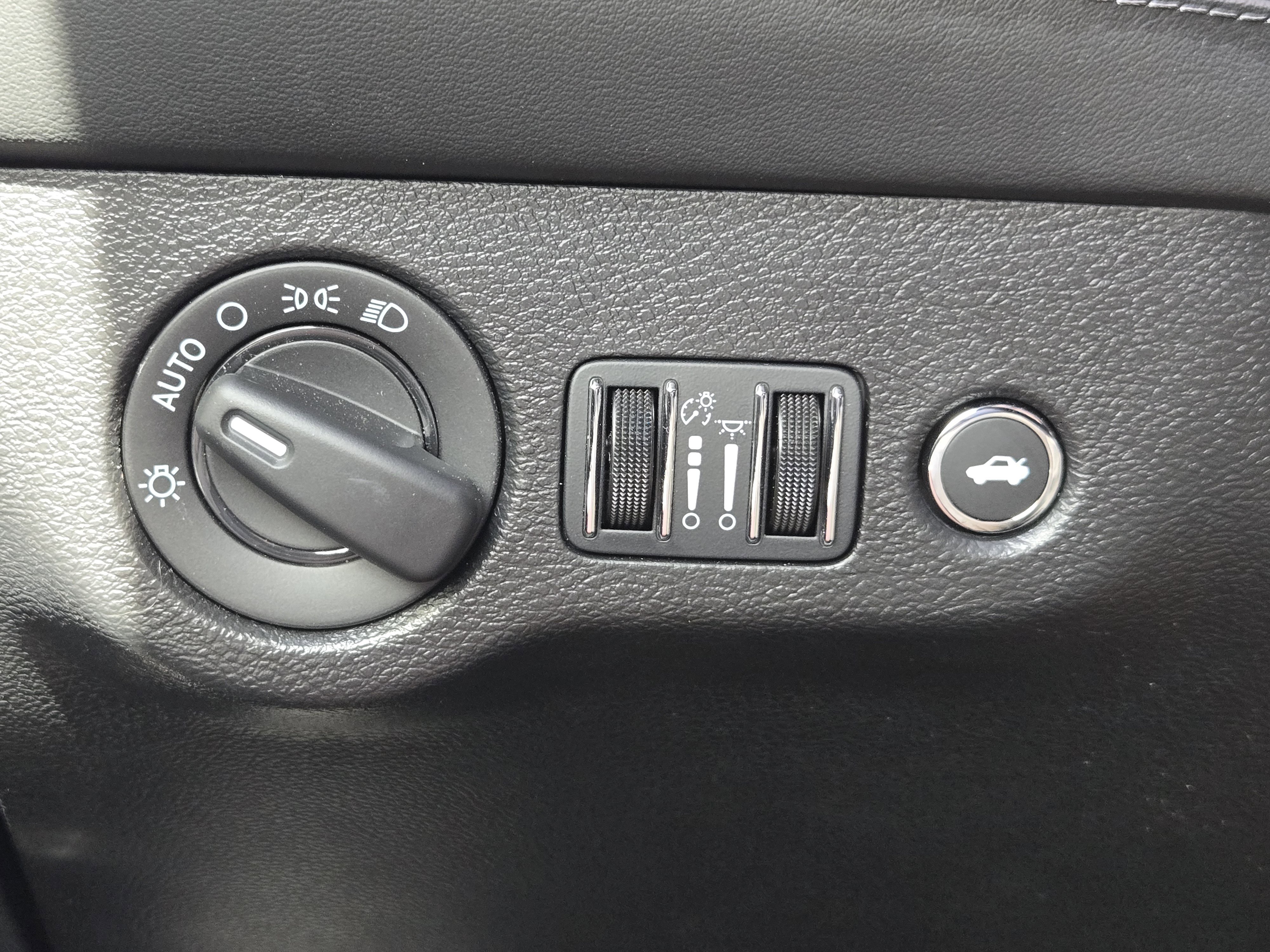 Used 2023 Dodge Challenger R/T Scat Pack image 24