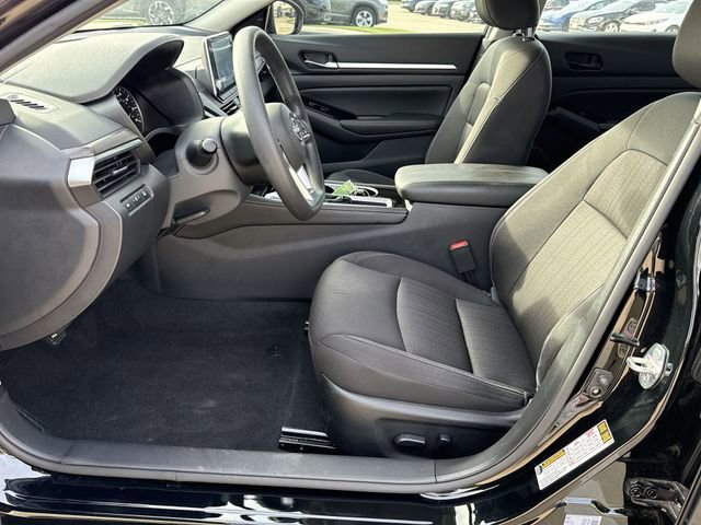 Used 2023 Nissan Altima 2.5 SV image 18