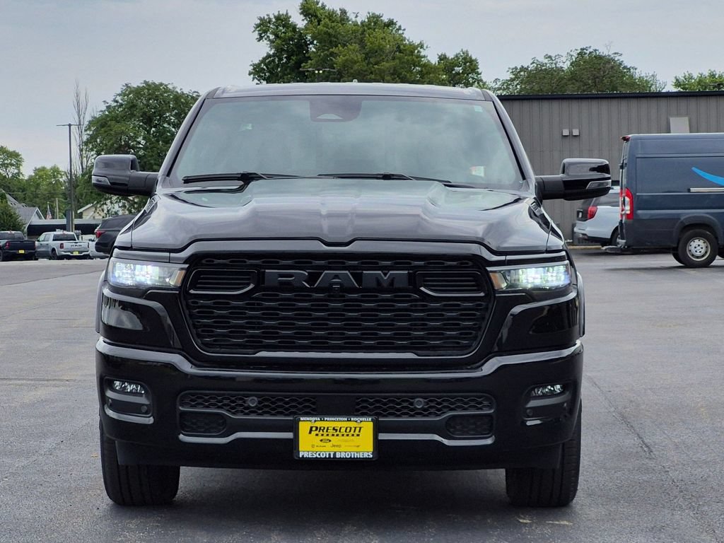 Used 2025 RAM 1500 Big Horn AWD/4WD image 2