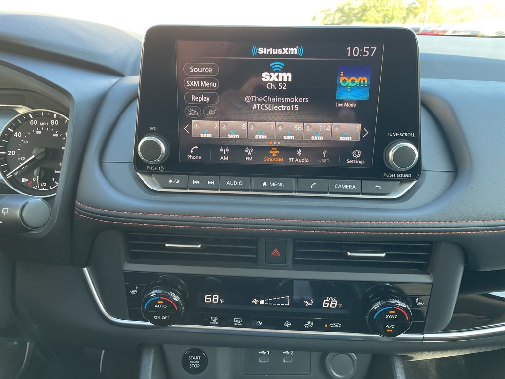 New 2026 Nissan Rogue SV image 8