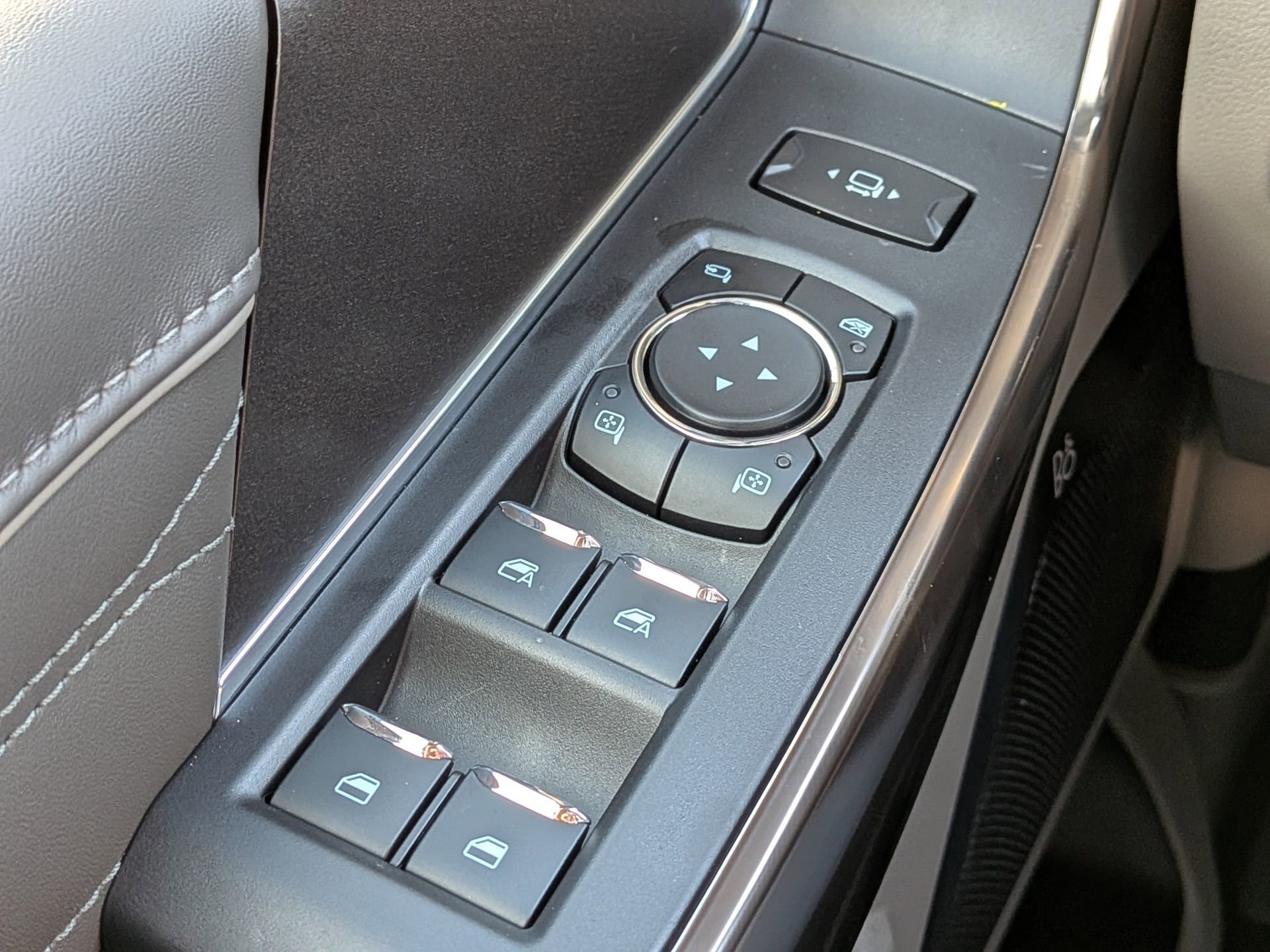 New 2026 Ford F350 Platinum w/ Platinum Plus Package image 28