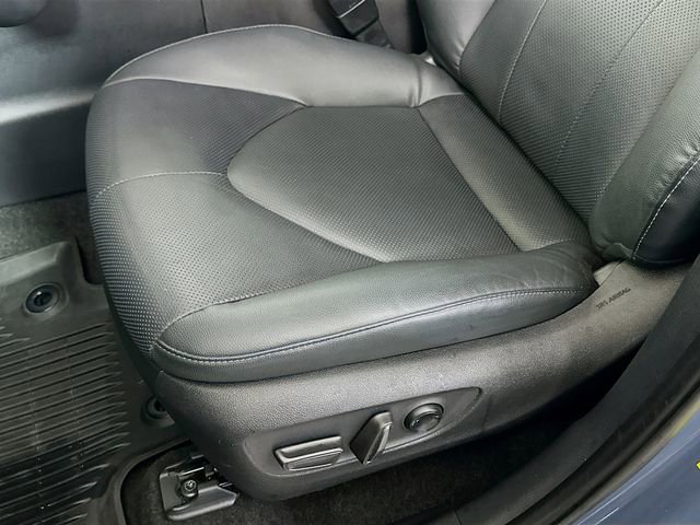 Used 2024 Toyota Grand Highlander Limited image 21