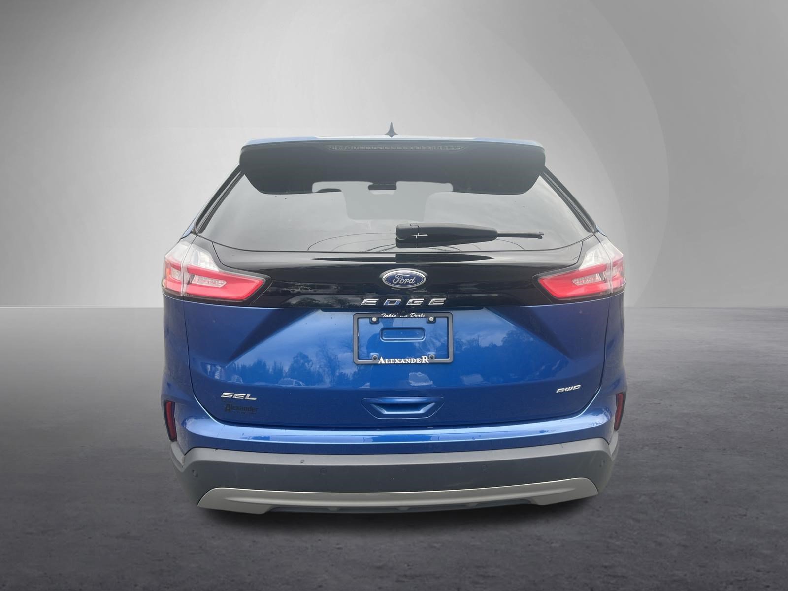 Used 2024 Ford Edge SEL AWD/4WD image 4